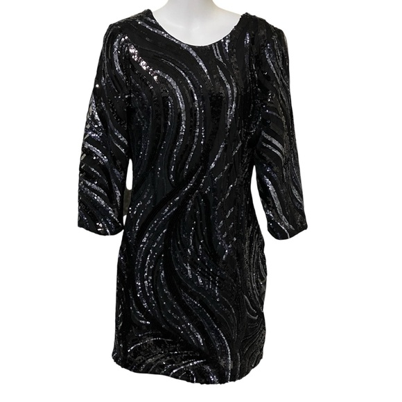Express Black & Silver Sequin Mini Dress 3/4 Sleeves Deep V Cut Out Back - Picture 1 of 12